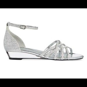 Easy Street Silver Glitter Samdals